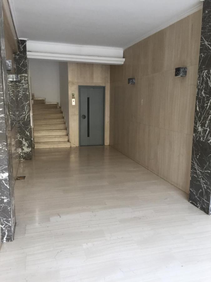 Cosy apartment in Glyfada center Atenas Exterior foto